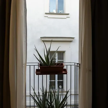 Casa Stella Charme Nel Quadrilatero *