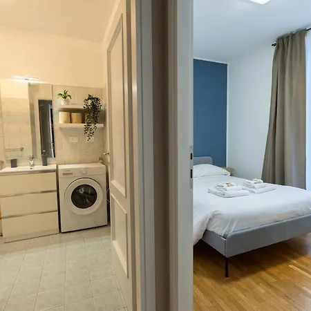 Casa Stella Charme Nel Quadrilatero アパート トリノ